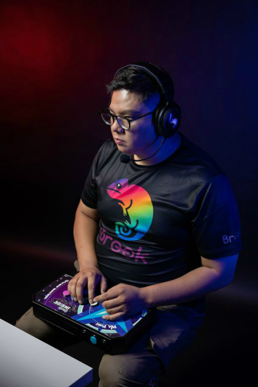 ���������꡼ No.011�Υ���ͥ������ / ���ѡ�Brook����������ȤȤ��EVO 2022�˻���