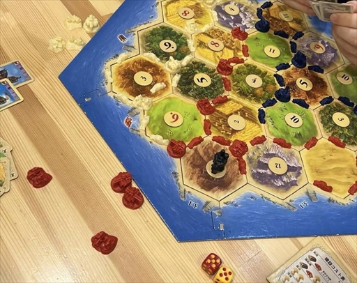 ���������꡼ No.004�Υ���ͥ������ / ��DyCE Global Board Game Cafe�פ�9��3���˽�ë�˥����ץ󡣥ܡ��ɥ�����ȱѲ��ä�Ʊ���˳ڤ����