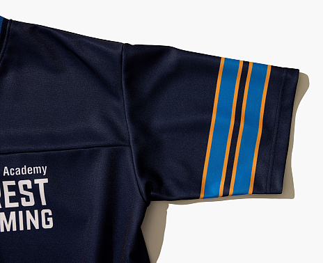 ���������꡼ No.024�Υ���ͥ������ / Crest Gaming����Human Academy CREST GAMING�פȤ��ƿ���ư��BEAMS�ץ��ǥ塼���β����礭�ʥ�֥��ǥ��󥰤��ܻؤ���ΤȤ�