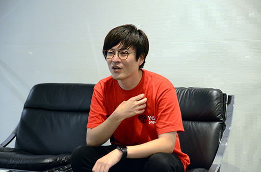 ꡼ No.013Υͥ / Υ󥿥ӥ塼ϥ֥åˤäƿͤ󶡤ơ桼ä̴ˤʤĶꤿYGG Japanϡȳ˲⤿餽ȤƤΤ