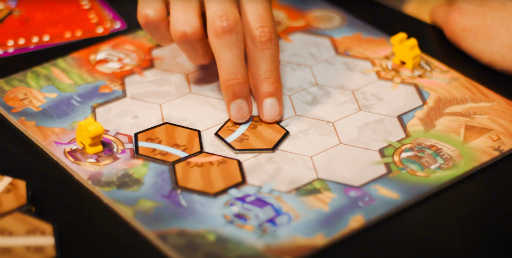 画像ギャラリー No.003のサムネイル画像 / 欧州向けボードゲーム「Silk Road Adventures」を含む4タイトルを,ゲームマーケット2022秋で少量限定販売