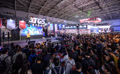 ꡼ No.009Υͥ / 2023̥ॷ祦2023θݡȤˡ4֤߷Կ30ͤ