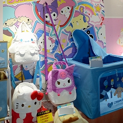 画像ギャラリー No.273のサムネイル画像 / 「第71回プライズフェア」フォトレポート。「ウマ娘 プリティーダービー」や「カービィ」の新作アイテムも