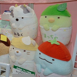 画像ギャラリー No.342のサムネイル画像 / 「第71回プライズフェア」フォトレポート。「ウマ娘 プリティーダービー」や「カービィ」の新作アイテムも