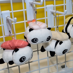 画像ギャラリー No.357のサムネイル画像 / 「第71回プライズフェア」フォトレポート。「ウマ娘 プリティーダービー」や「カービィ」の新作アイテムも