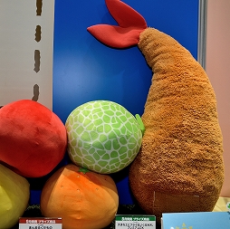 画像ギャラリー No.384のサムネイル画像 / 「第71回プライズフェア」フォトレポート。「ウマ娘 プリティーダービー」や「カービィ」の新作アイテムも