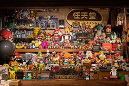 画像ギャラリー No.002のサムネイル画像 / 「THE KING OF GAMES 20周年展」,3月17日から4月2日までTOBICHI東京にて開催。貴重なアイテムの展示に新作Tシャツの販売もあり