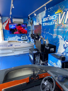 ���������꡼ No.005�Υ���ͥ������ / �ܡ��ȥ졼����VR�θ����Ǥ���ȥ�å����о졣��BOATRACE VR ���ץ�å���Хȥ�ȥ�å���������Ϥ�Ÿ����