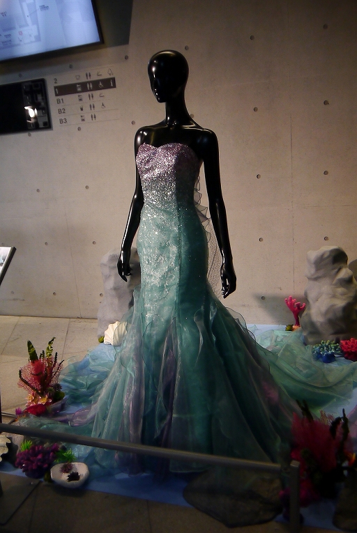 ���������꡼ No.002�Υ���ͥ������ / �֥�ȥ롦�ޡ��ᥤ�ɡץץ�ߥ����������ͥ����Ϫ�ܥ��٥�ȥ�ݡ��ȡ�˭�������¤��󤬥��������ȥ��Хå��ˡ������ǺǤ����������ɤ���Ϫ