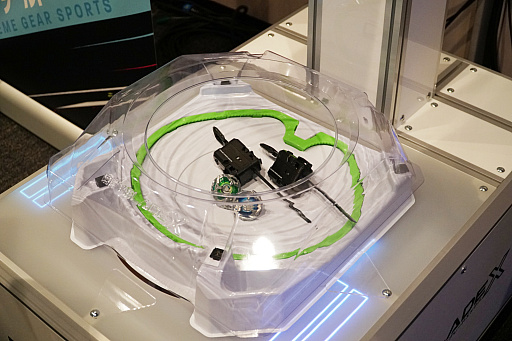 画像ギャラリー No.003のサムネイル画像 / ベイブレードが新世代スポーツに進化! アプリ連動やコミック&アニメ化などもアナウンスされた「BEYBLADE X」発表会をレポート