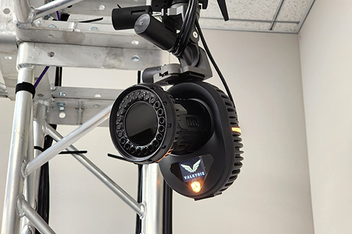 画像ギャラリー No.007のサムネイル画像 / 「ホロライブ」の映像はここから生まれる! 27億円をかけたカバーの新スタジオはどこがすごいのか