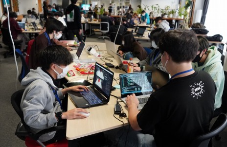 ���������꡼ No.010�Υ���ͥ������ / ���ڤΥ����೫ȯ���٥�ȡ�Sapporo Game Camp 2023�ס�10��6������8���ޤǳ��ŷ��ꡣGame Jam�ʤɳƼ磻�٥�Ȥλ��ü��罸�򳫻�