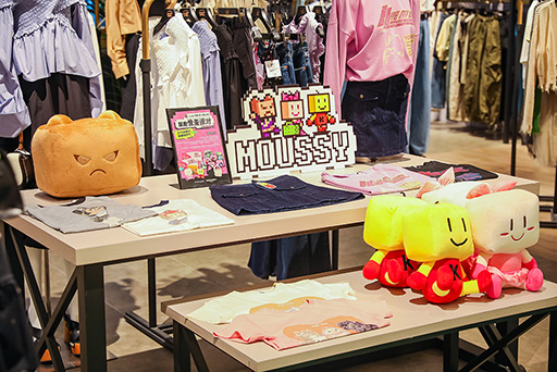 画像ギャラリー No.012のサムネイル画像 / カイロソフト,アパレルブランド「MOUSSY」中国の60店舗とコラボ。ピクセルアートをあしらったデザインの商品をラインナップ