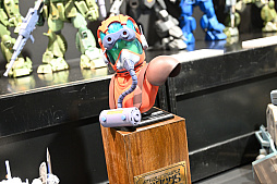 ���������꡼ No.014�Υ���ͥ������ / �֥ܥȥॺ�פ�̾���̤�������ޤˡ���ϸ�ˮ�˻�����������Υ��饹�Ȥ�Ÿ�����������õ�ʼ�ܥȥॺ40��ǯŸ�ɥ�ݡ���