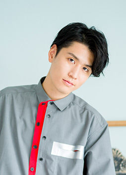 ���������꡼ No.003�Υ���ͥ������ / ����Ϥ����7̾�����ꡣJR��������ơ��ޤˤ��������ɥ�ץ��������ȡ�STATION IDOL LATCH!�ס�2ǯ�֤�Υ饤�֥��٥�Ƚб����1�Ƥ�ȯɽ