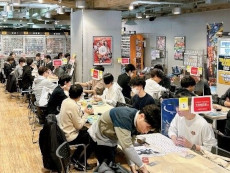 ���������꡼ No.004�Υ���ͥ������ / TSUTAYA��Υȥ쥫����Ź��TSUTAYA Trading card �ӻ�Į�פ����������ץ�������ӻ�Į���ꥢ�Ǻ����Ȥʤ�54�ʤ����凉�ڡ���������