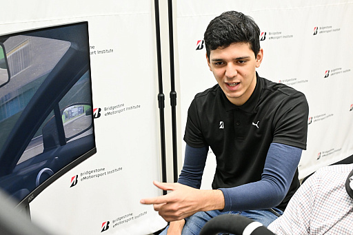 ���������꡼ No.002�Υ���ͥ������ / �ץ��ɥ饤�С�ľ���λ�Ƴ�ǡ���åץ����ब�ߤ�ߤ�̤�!?���֥�¥��ȥ󤬼�Ť���e�⡼�������ݡ��ĤΥ�å���˻��ä��Ƥߤ�