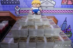 画像ギャラリー No.021のサムネイル画像 / クリスマス間近の渋谷に「MOTHER3」のニューポークシティがやってきた。ユニークなグッズで一杯の「ニューポーク・パルコ・シティ」レポート