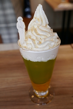 ꡼ No.027 | ץ󥫥եַ SPYFAMILY CODE: Whiteץܻݡȡİ餷åȼŤ餷˥塼ե򤪽зޤ