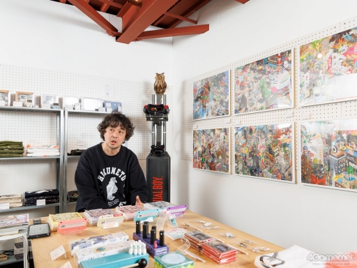 画像ギャラリー No.002のサムネイル画像 / ファミコンのカートリッジをキャンバスに,架空のゲームをデザインする。20回の節目を迎えた「わたしのファミカセ展」のこれまでの歩み