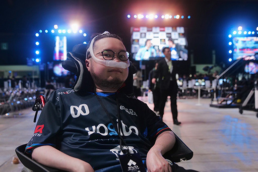 ���������꡼ No.001�Υ���ͥ������ / ���³�Ʈ�����ޡ�Jeni�ᡤEVO���äΤ���Υ��饦�ɥե���ǥ��󥰤�λ����ɸ��ۤ�1000��ã��