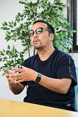 ꡼ No.003Υͥ / Υ󥿥ӥ塼ϡֻפٹ᤬򼭤ƿŷϤܻؤΤϲΥץǥ塼ĤȤơȳ˹׸