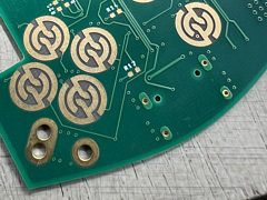 ���յ���᡼����8BitMods���ɥ꡼�७�㥹�ȤΥӥ��奢�����˻������Ĥμ̿������