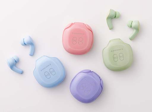 画像ギャラリー No.014のサムネイル画像 / 3COINSより“平成レトロ”なクリア素材デバイスシリーズが登場。Nintendo Switch対応コントローラなどをラインナップ