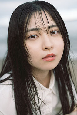 画像ギャラリー No.004のサムネイル画像 / 実写ドラマ版「ウイングマン」,キービジュアルが公開に。大原優乃さんら主人公を取り巻く追加キャストも解禁