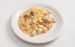 画像ギャラリー No.016のサムネイル画像 / 「東京ジョイポリス」×アニメ「ダンジョン飯」,10月25日に開幕。アトラクションや魔物食をイメージしたフードメニューなど詳細が明らかに