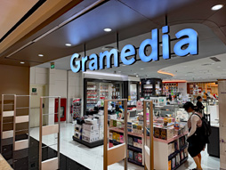 ꡼ No.034 | Comic FrontierǸɥͥΥꥨƥ֥󡽡4̤ο͸Ծǥ೫ȯԤŸ˾