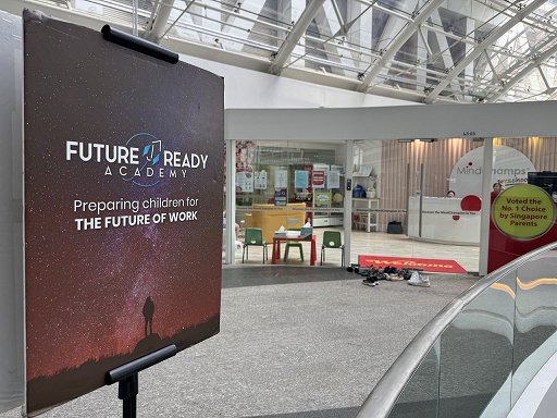 画像ギャラリー No.004のサムネイル画像 / シンガポール最大のボードゲームイベントに突撃。アジアを中心に13か国のボードゲームが集まった