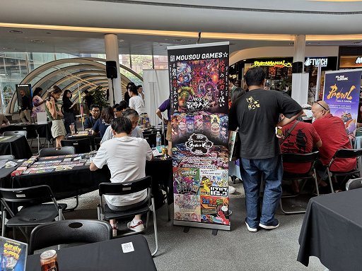 画像ギャラリー No.014のサムネイル画像 / シンガポール最大のボードゲームイベントに突撃。アジアを中心に13か国のボードゲームが集まった