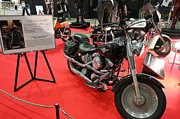 画像ギャラリー No.007のサムネイル画像 / 「東京コミコン2024」レポート。ジェイソン・モモアさんやマッツ・ミケルセンさんたちの出演にステージは大盛り上がり。デロリアンなどの展示も