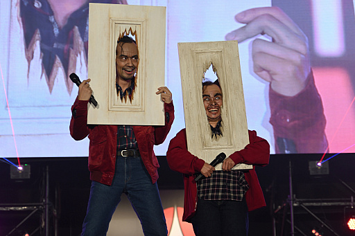 画像ギャラリー No.031のサムネイル画像 / 「東京コミコン2024」レポート。ジェイソン・モモアさんやマッツ・ミケルセンさんたちの出演にステージは大盛り上がり。デロリアンなどの展示も