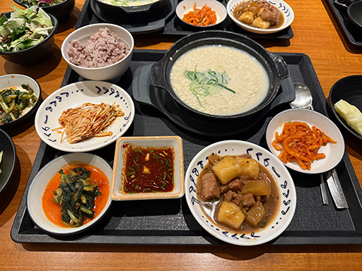 ���������꡼ No.014�Υ���ͥ������ / NCSOFT�ܼҤ˹ԤäƤߤ��顤�ݰ�फ���±����޽�ۡ���Ʋ���뺧����ʡ��ˤޤǤʤ�Ǥ�·�äƤ���祪�ե����ӥ���ä�