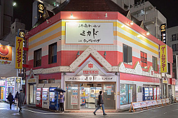 ���������꡼ No.015�Υ���ͥ������ / ���ڥ���μ̿��Ȥ����������ܤΥ����ॻ�󥿡��μ̿����פ�Kickstarter�����ڡ���Ÿ���档����Υ��������̤���ʸ���ε�Ͽ