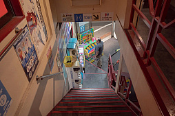 ���������꡼ No.016�Υ���ͥ������ / ���ڥ���μ̿��Ȥ����������ܤΥ����ॻ�󥿡��μ̿����פ�Kickstarter�����ڡ���Ÿ���档����Υ��������̤���ʸ���ε�Ͽ