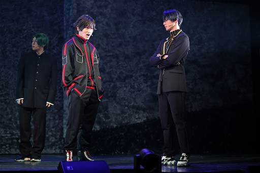 画像ギャラリー No.002のサムネイル画像 / 舞台「桃源暗鬼」-練馬編- ゲネプロ公演レポート。鬼と桃太郎による戦いは京都から東京へと突入