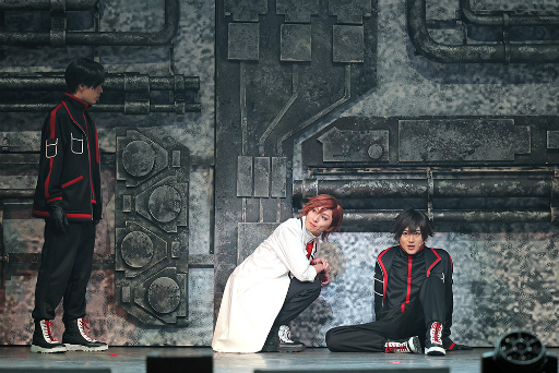 画像ギャラリー No.006のサムネイル画像 / 舞台「桃源暗鬼」-練馬編- ゲネプロ公演レポート。鬼と桃太郎による戦いは京都から東京へと突入