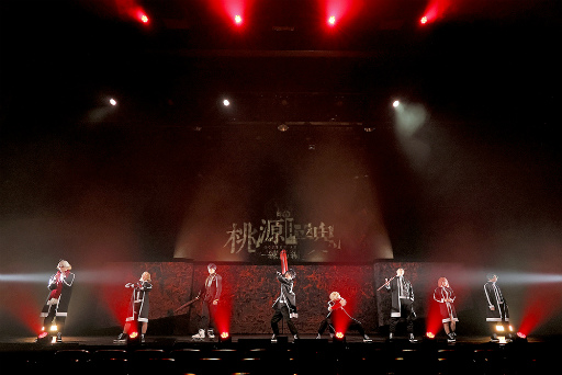 画像ギャラリー No.014のサムネイル画像 / 舞台「桃源暗鬼」-練馬編- ゲネプロ公演レポート。鬼と桃太郎による戦いは京都から東京へと突入