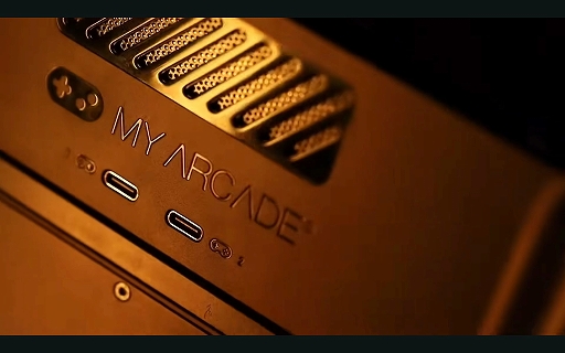 画像ギャラリー No.007のサムネイル画像 / Atariのゲームをフィーチャーした新たな携帯ゲーム機がCES 2025で発表か? 携帯/据え置きのハイブリッドでキーパッドやトラックボールも完備