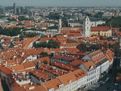 �֥ҥ塼�ޥ� �ե����� �ե�åȡפ����Book Smugglers�פޤǡ�¿�̤ʺ��ʤ����ޤ�³�����ȥ��˥��Υ����໺�Ȥθ�����