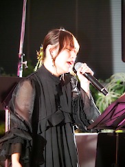 画像ギャラリー No.028のサムネイル画像 / 「光吉猛修 35周年記念ディナーショー in セガ本社」レポート。日本一歌のうまいサラリーマンが昼夜にわたって全22曲を披露(独占インタビューも)