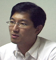 �N���b�N����Ɗg�債�܂�